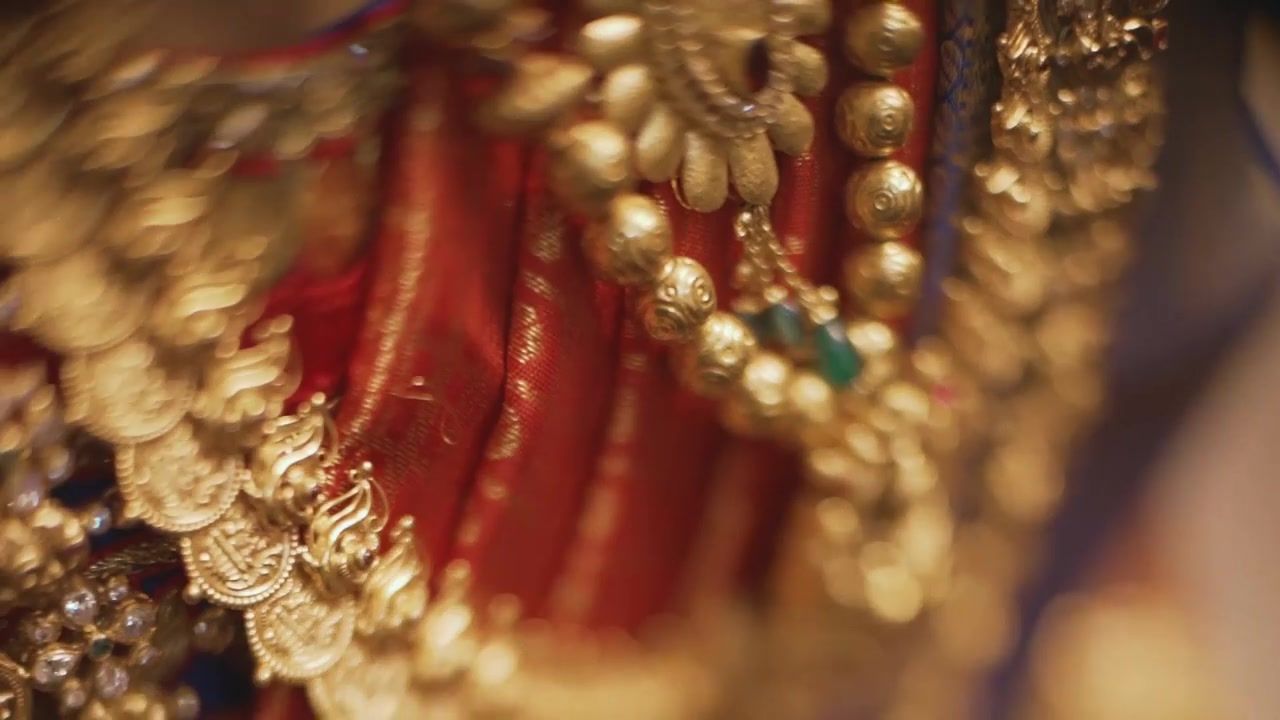 Sripriya & Rakesh: still 3