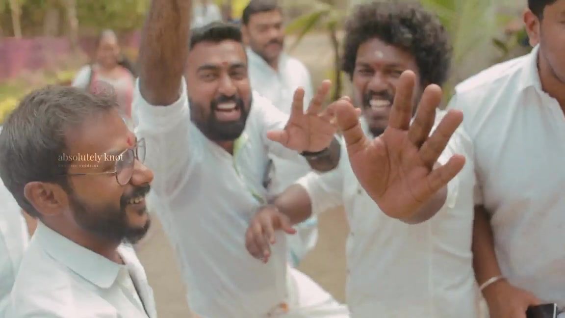 Kichu & Athira: still 6