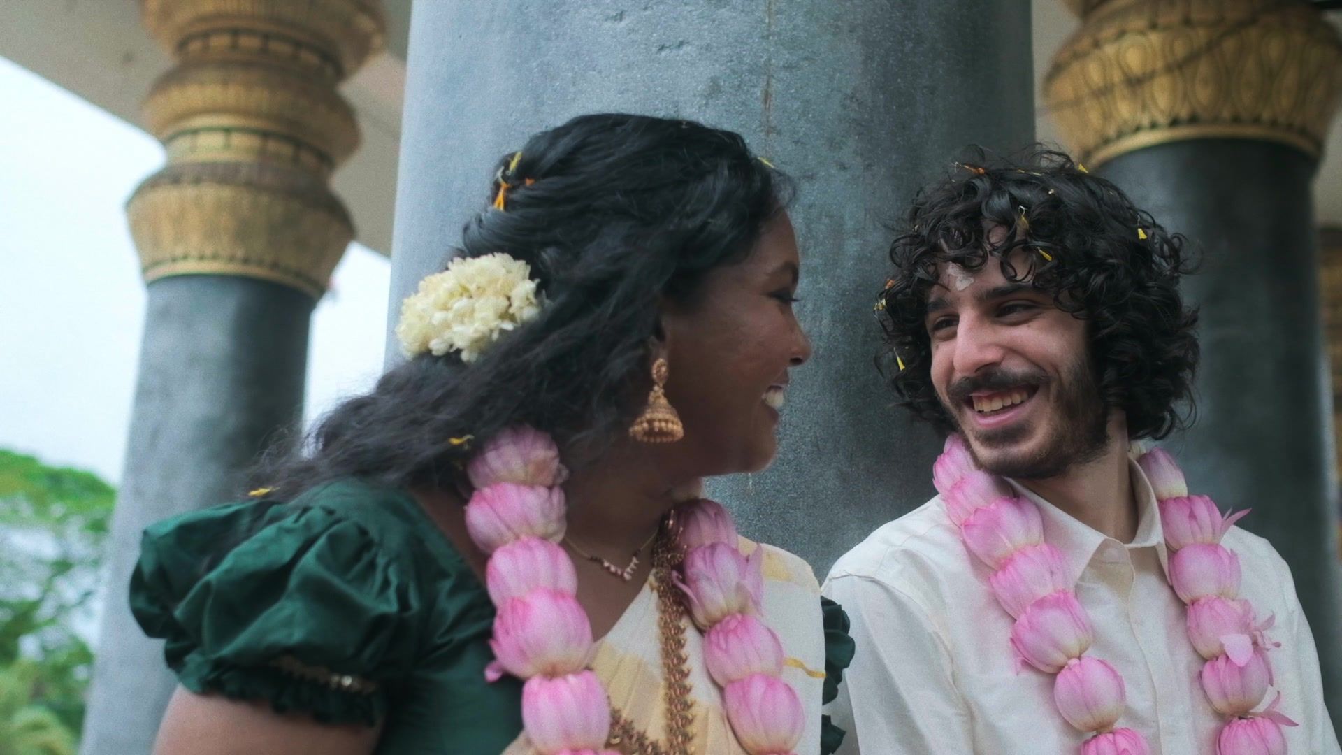 Aswathy & Francesco: still 7